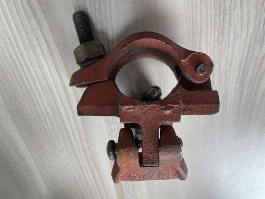 48mm 지름 Cast Iron Corrosion Resistant Pipe Clamp 스위벨 커플러 스캐폴딩용 협력 업체